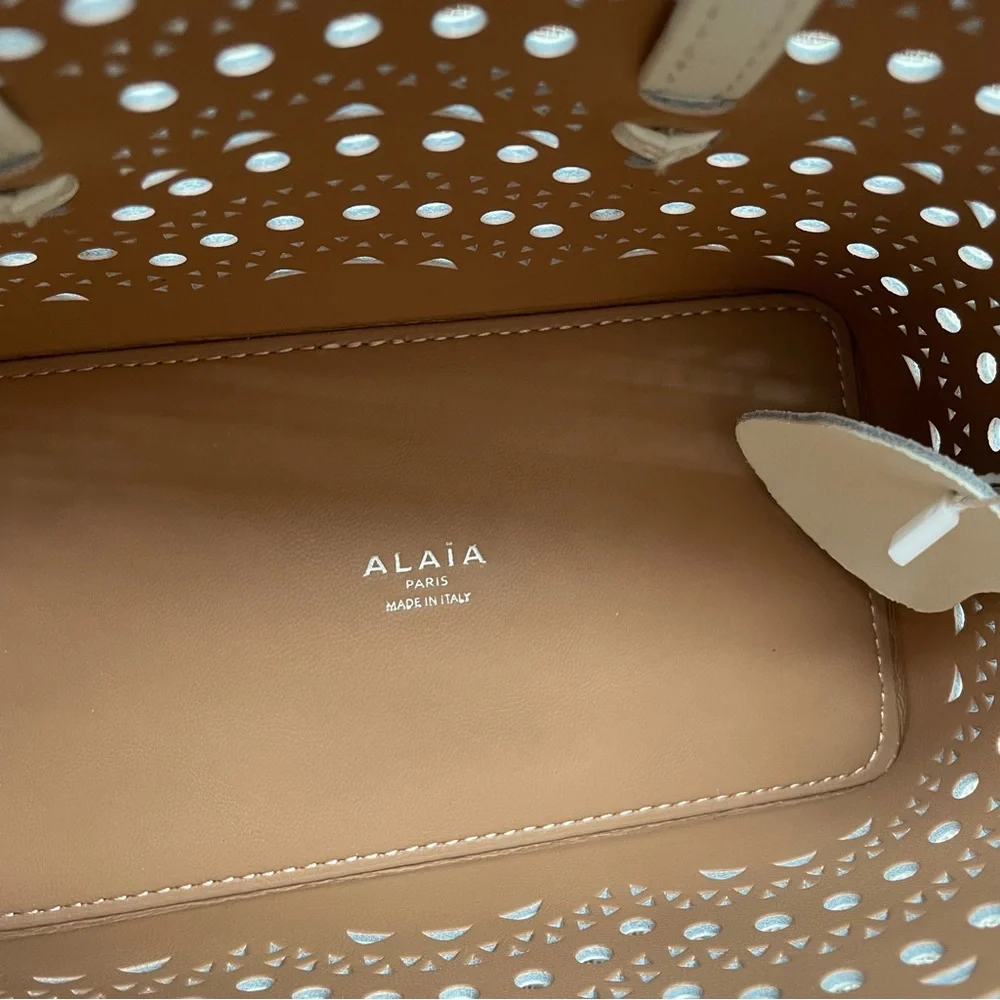 Alaïa White Laser-Cut Scalloped Leather Tote